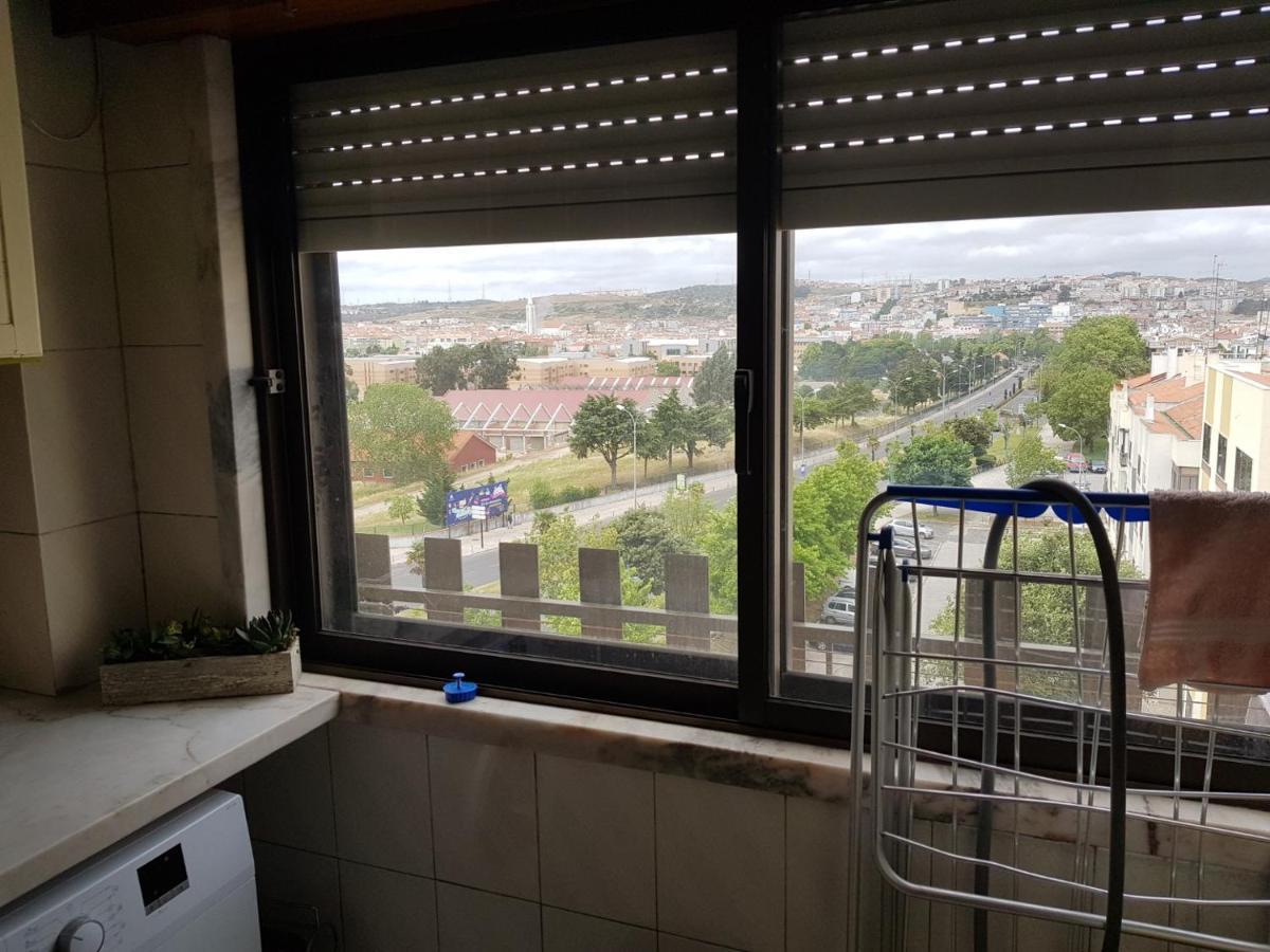 Enjoy Lisbon Cascais Sintra 1200 Metres To Metro Blue Line Sintra Rail Line Free Parking Apartment Amadora Luaran gambar