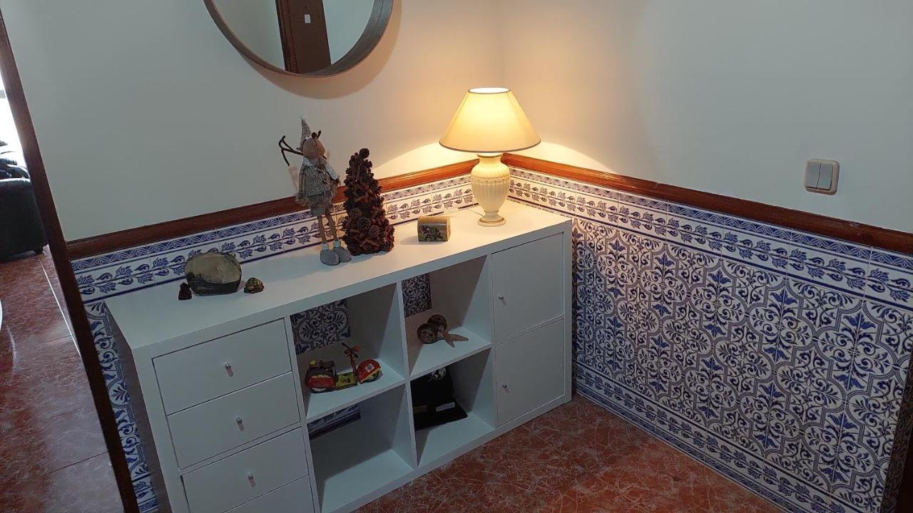 Enjoy Lisbon Cascais Sintra 1200 Metres To Metro Blue Line Sintra Rail Line Free Parking Apartment Amadora Luaran gambar