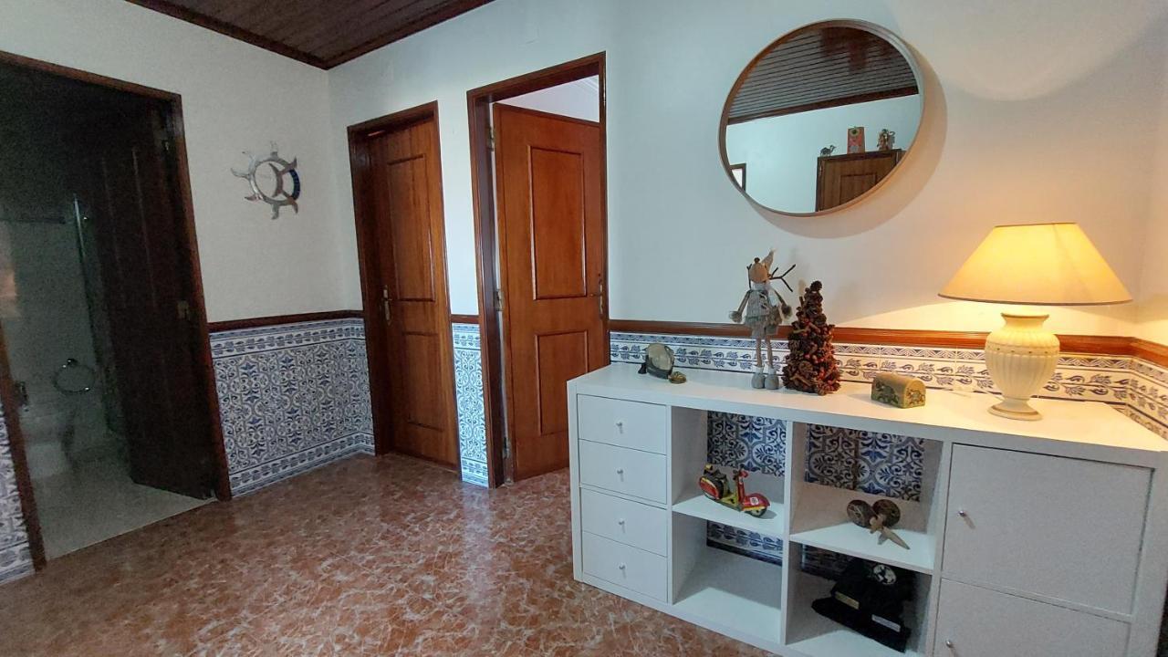 Enjoy Lisbon Cascais Sintra 1200 Metres To Metro Blue Line Sintra Rail Line Free Parking Apartment Amadora Luaran gambar