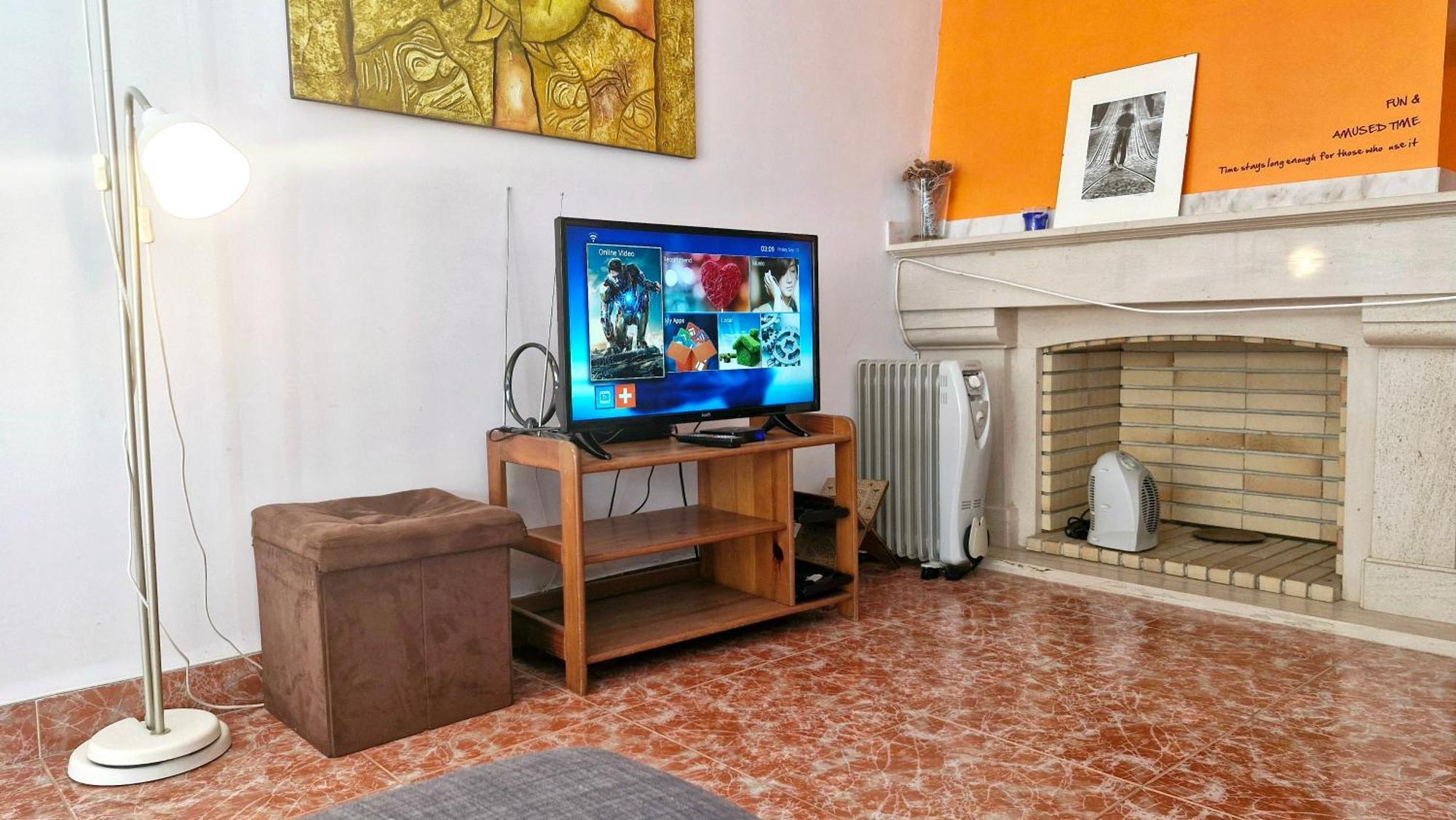 Enjoy Lisbon Cascais Sintra 1200 Metres To Metro Blue Line Sintra Rail Line Free Parking Apartment Amadora Luaran gambar